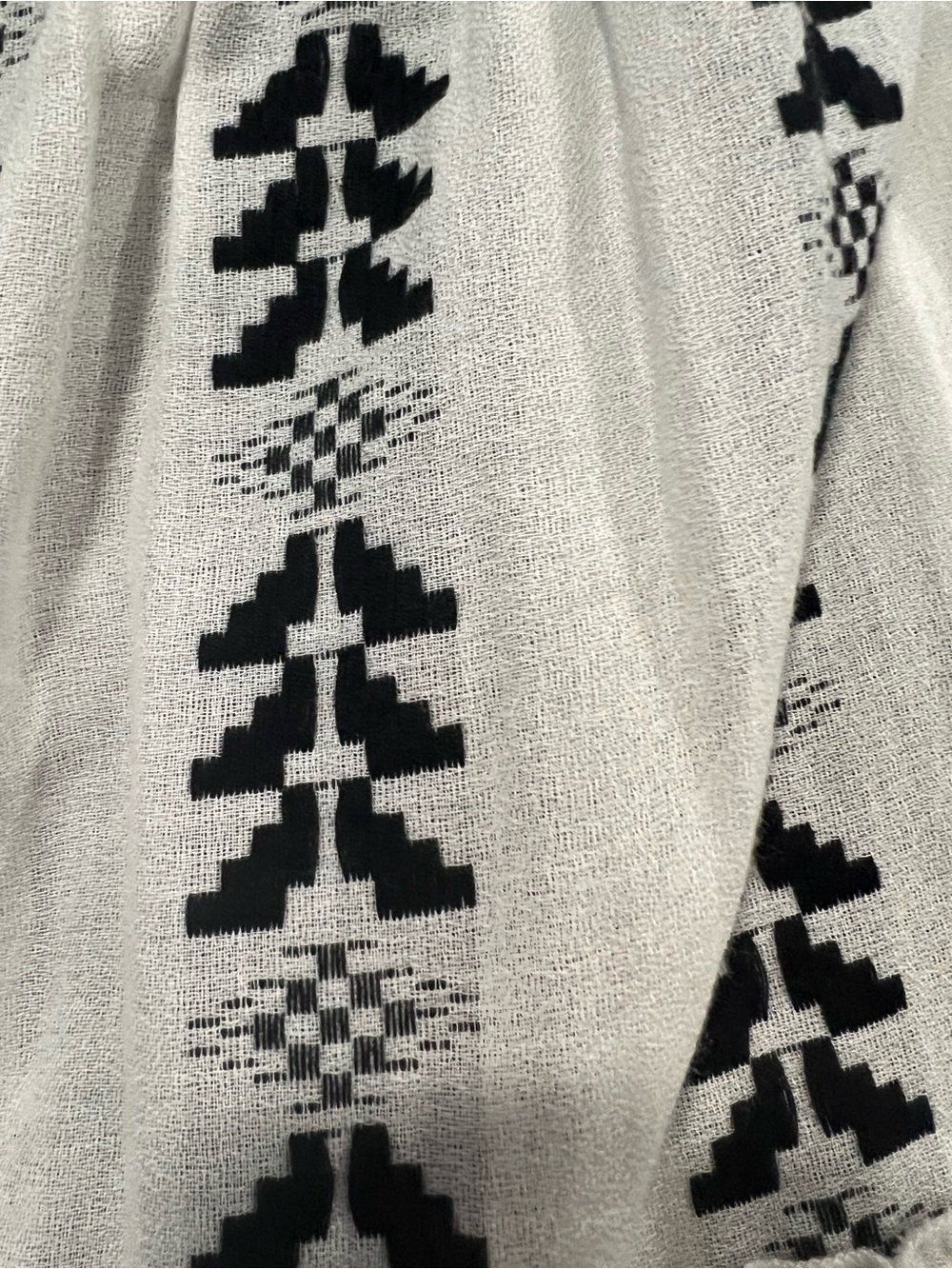 Elan Black and white Patterned Ruffle Skirt - Picture 3 of 4